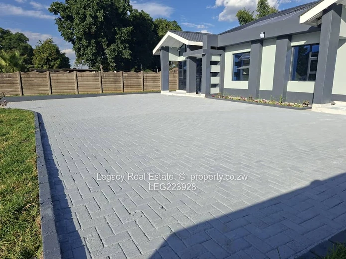 Hatfield Living Redefined | 4-Bed Cluster In Hudson Mews | Only 1 Unit left  (Sole Mandate)