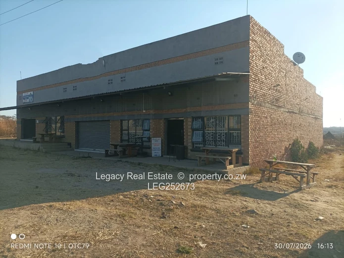 500 m² Retail Shop on 1000 m² Plot—Borehole, Budiriro (Sole Mandate)