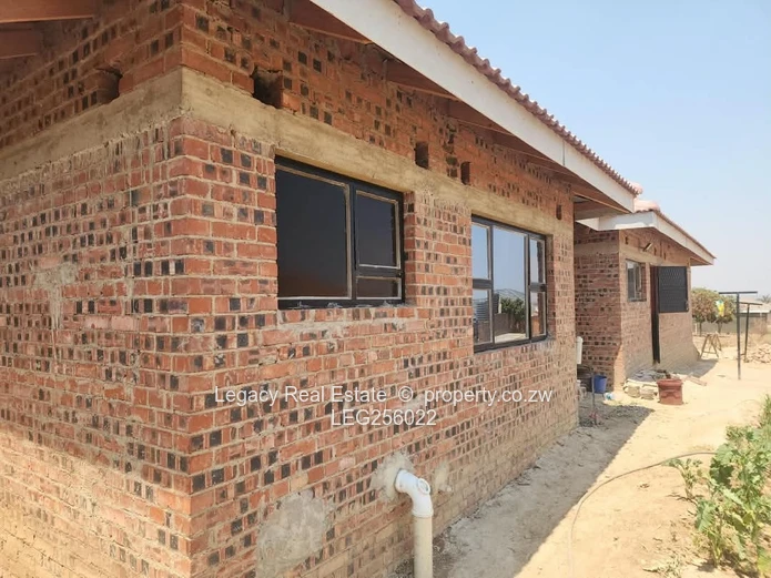 4-Bed Shell Home in Rydale Ridge - Garage & Garden