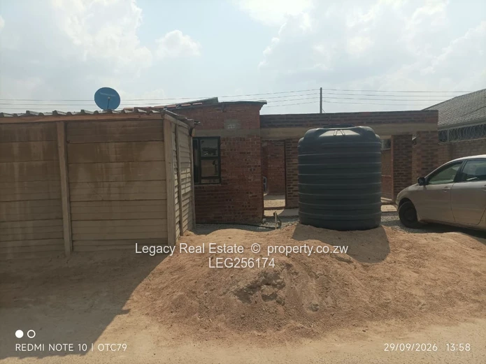4-Bed Unfinished Home in Fidelity (240m²) with Borehole