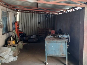Warehouse & Factory