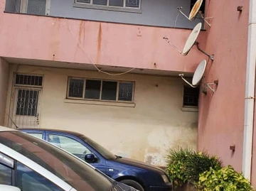 Avenues flat for rent.