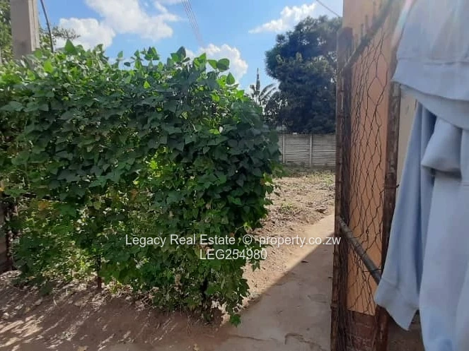 Brick 4-Bed Home in Norton with Borehole & Yard