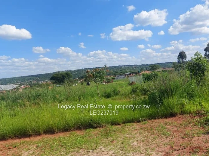 Crowhill Views: Incomplete 4-Bed Home 