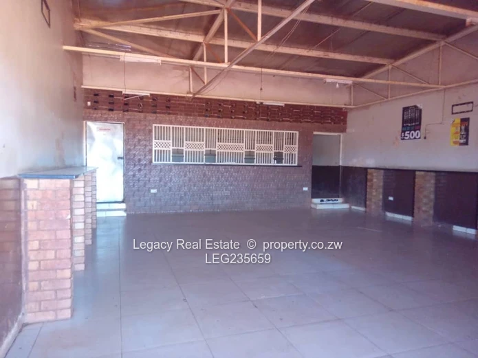 Excellent Business Space,Large Multi-Purpose Shop for Rent in Hatcliffe,