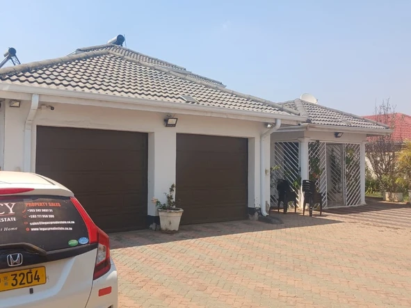 5 Bedroom House