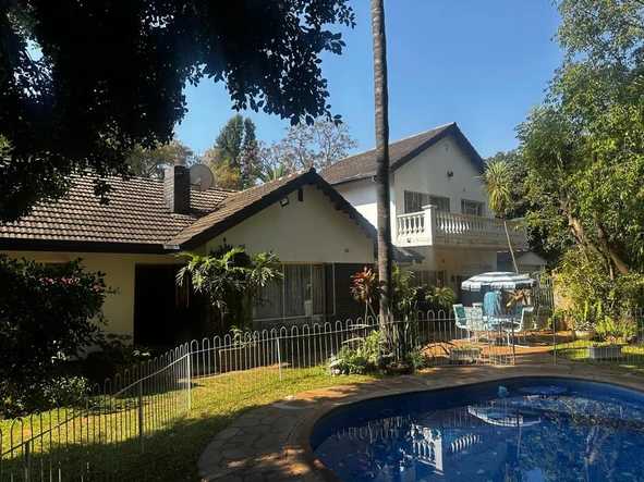 5 Bedroom House