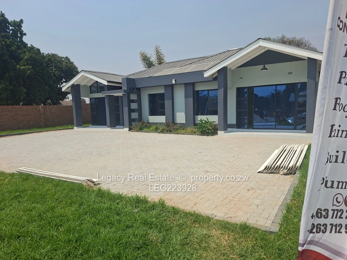 Hatfield Living Redefined | 4-Bed Cluster In Hudson Mews | Only 1 Unit left  (Sole Mandate)