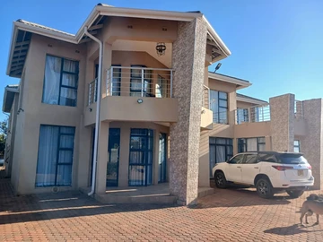 7 Bedroom House