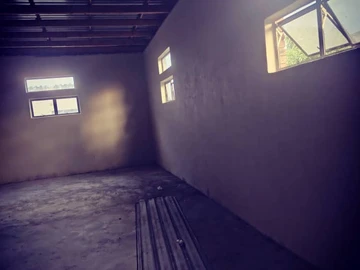 Warehouse & Factory