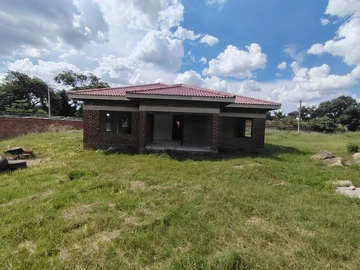 3 Bedroom Flat & Apartment