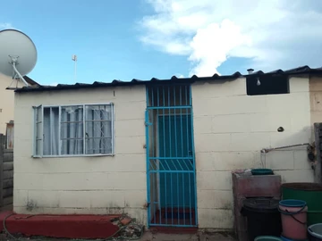 2 Bedroom House
