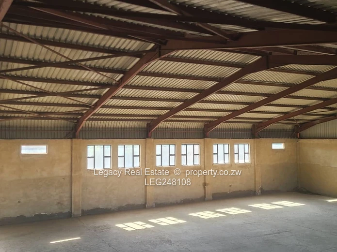 Commercial Warehouse With High Roof Clearance For Sale
