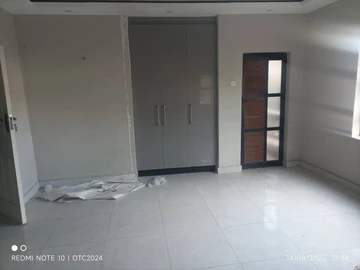3 Bedroom Garden Flat