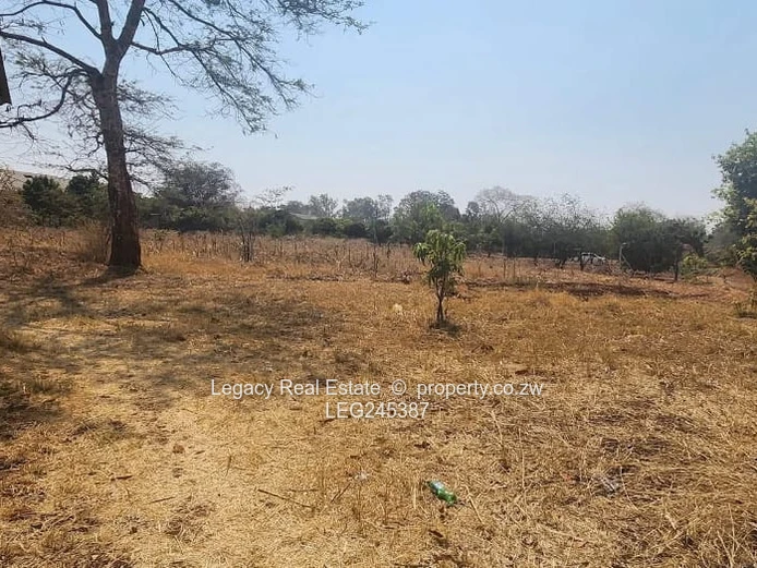 Spacious Stand With Cottage For Sale In Banket